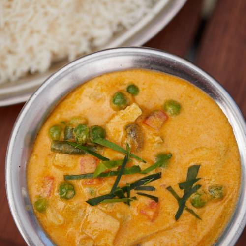  Chicken yellow curry