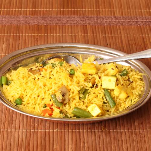  Pulao with peas and cheese